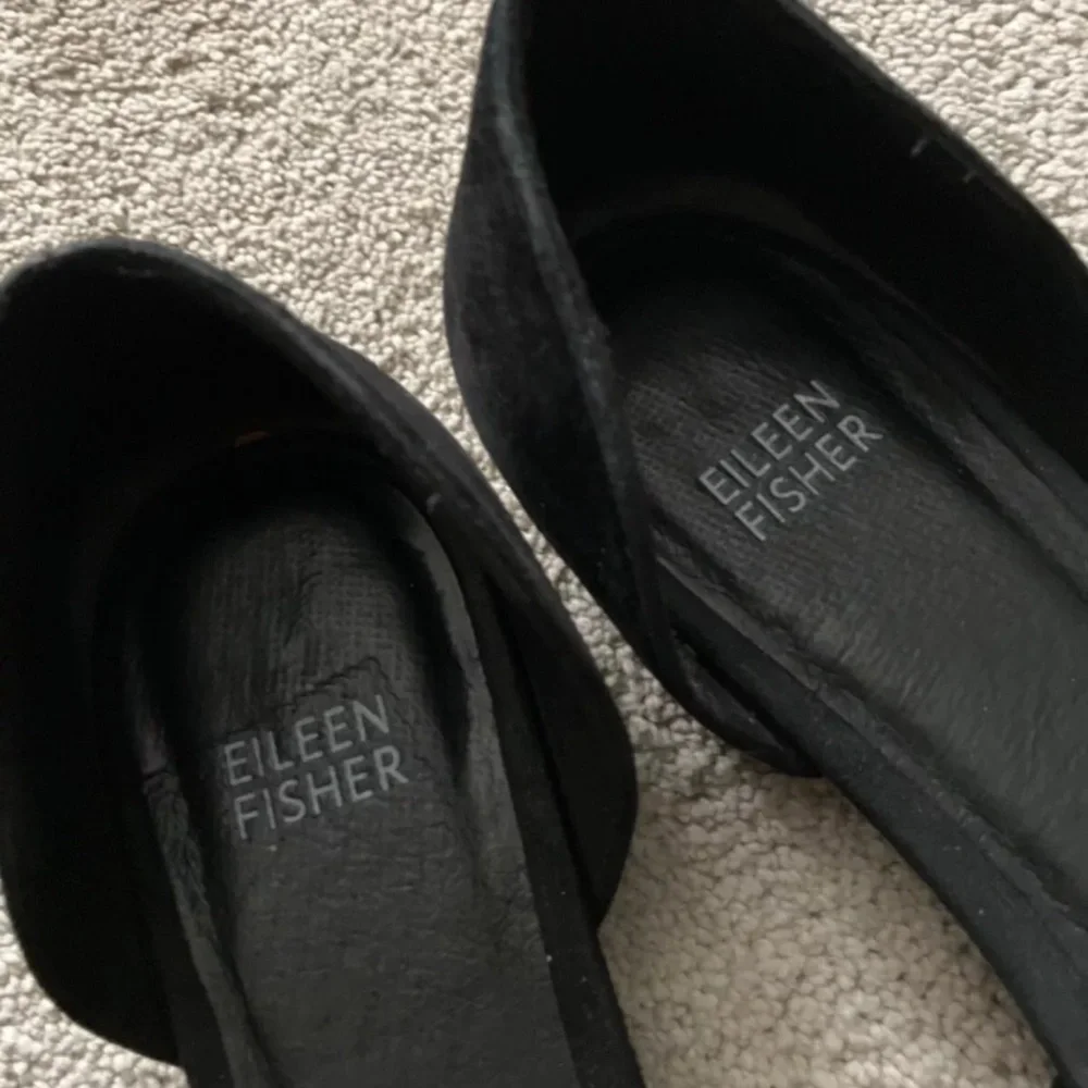 Eileen Fisher Flats Black Leather Women's Size 8‎